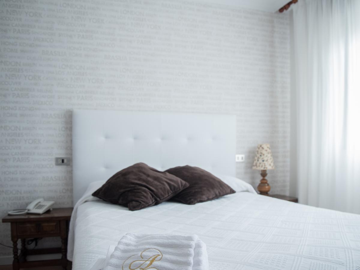 Hostal Antolin Редондела Екстер'єр фото